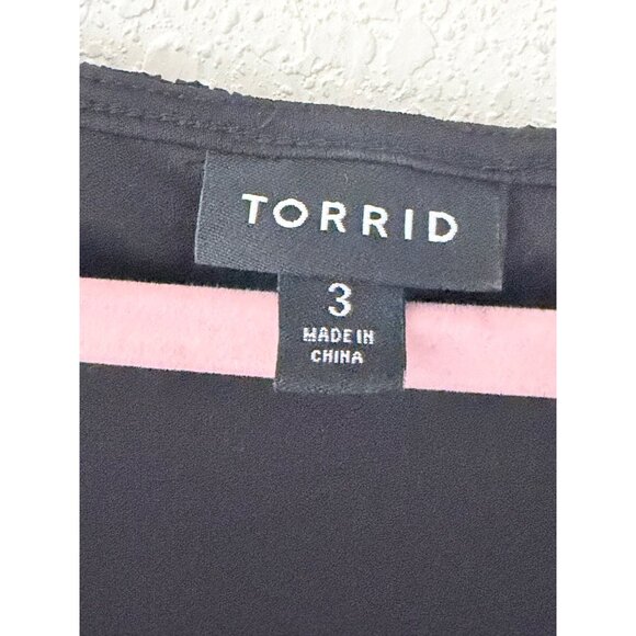 Torrid Lace Empire Waist Tunic Blouse Womens Size 3 Black Whimsigoth Sheer Sleev - Picture 2 of 12